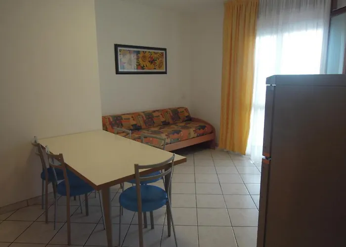 Renovated Flat Next To The Beach-beahost Apartment *