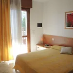 Renovated Flat Next To The Beach-beahost