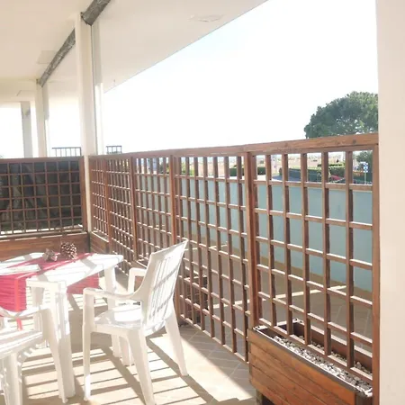 Renovated Flat Next To The Beach-beahost *