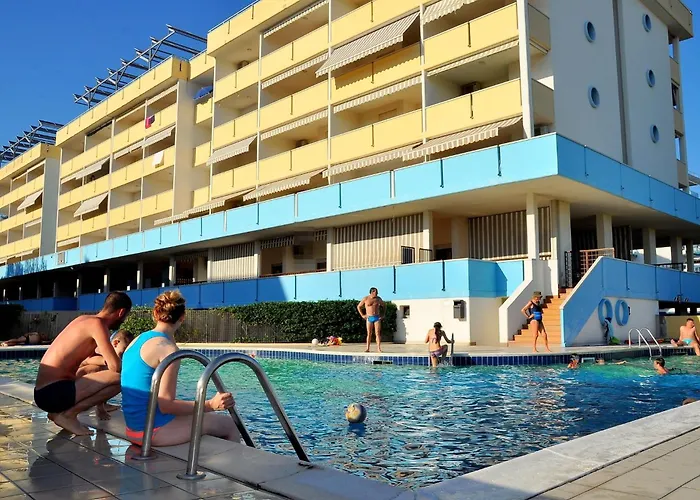 Renovated Flat Next To The Beach-beahost *